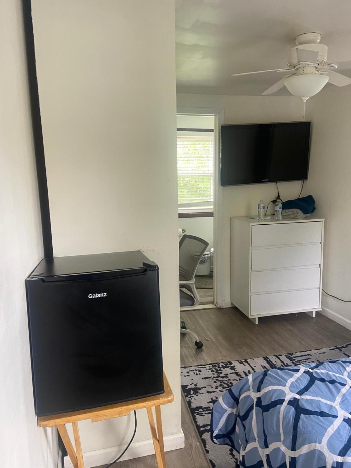 Cozy Room With Private Bathroom ニューヨーク エクステリア 写真